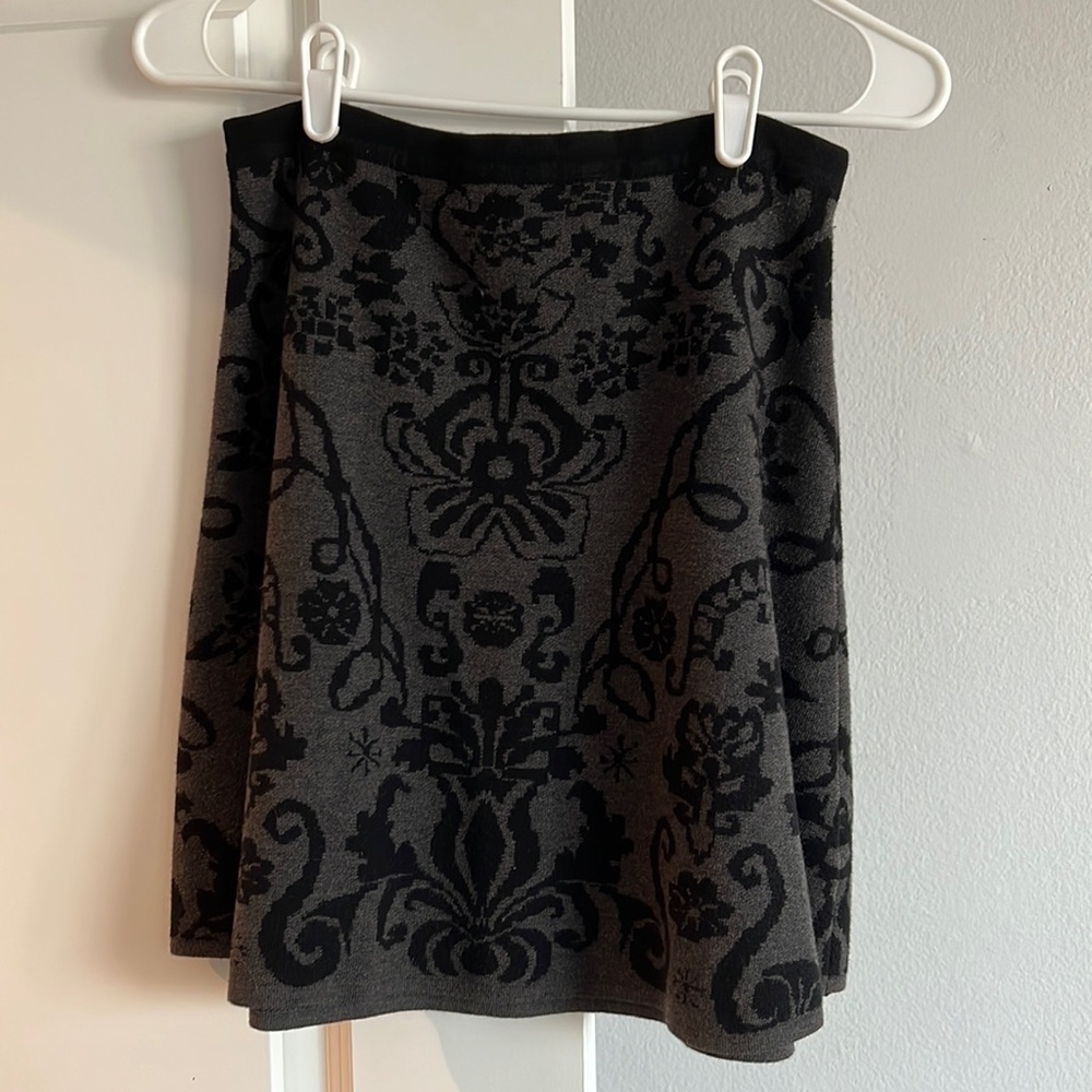 Sweater Mini “Circle” Skirt - Women’s